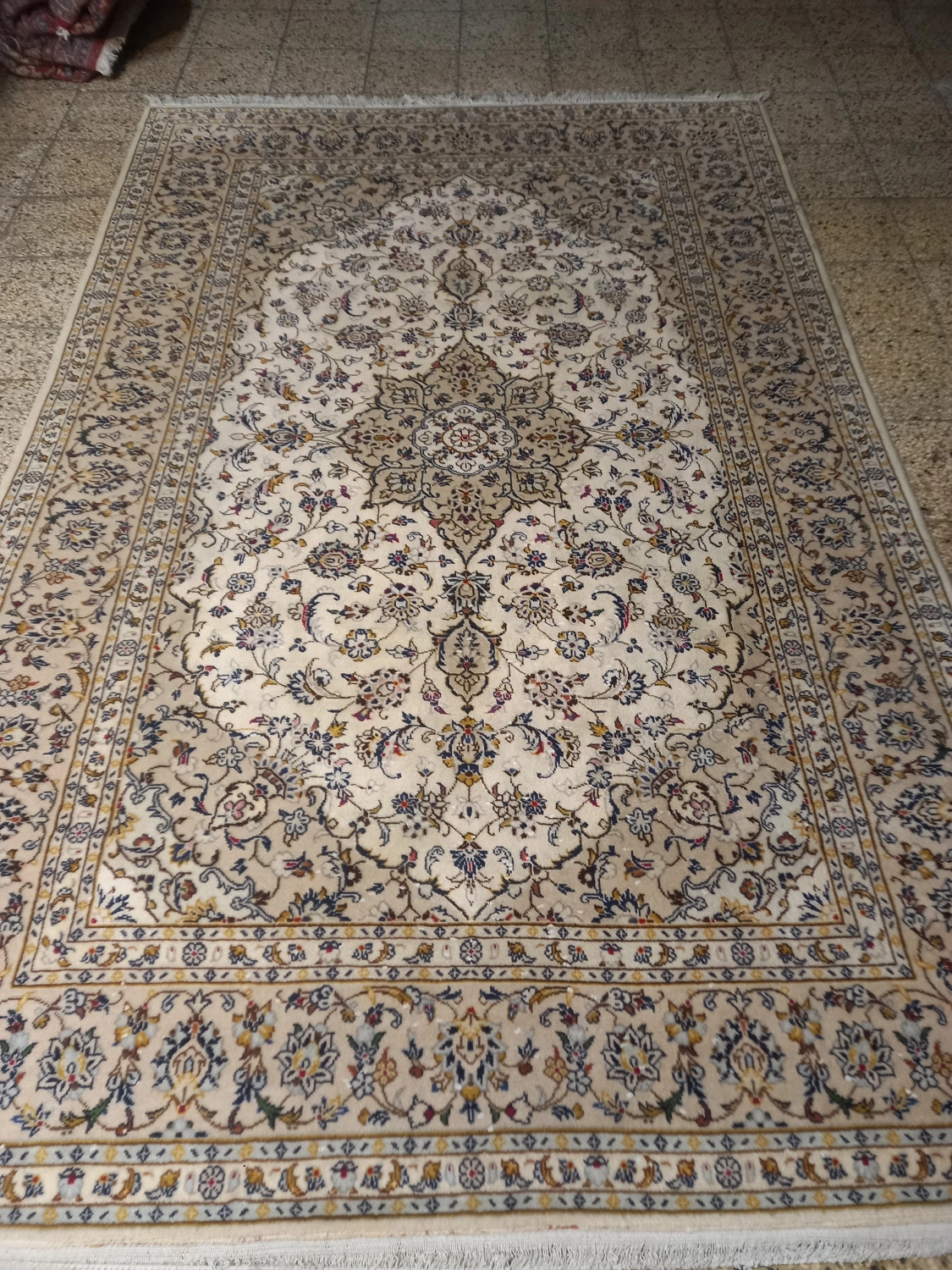 carpet-farshboom-2993560725