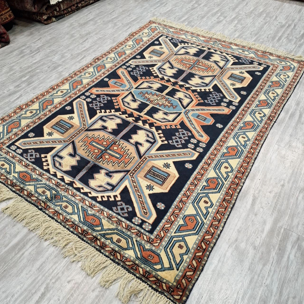 carpet-farshboom-3112898676
