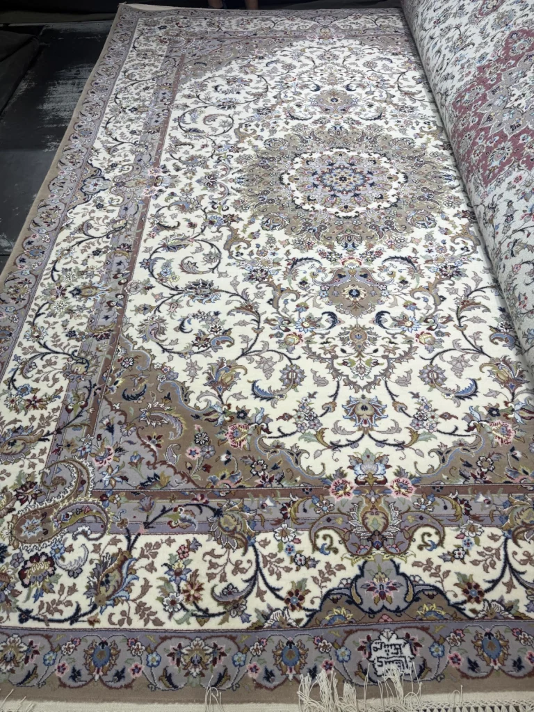 carpet-farshboom-3209986895
