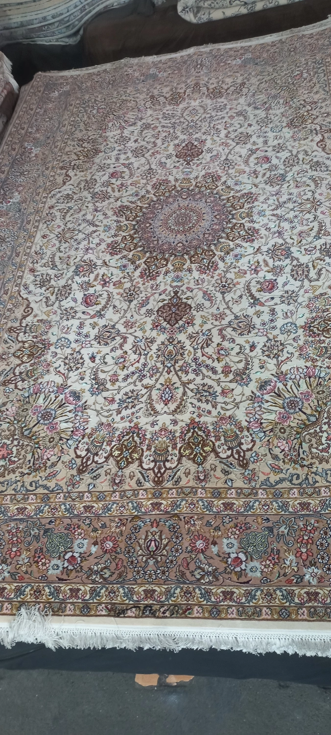 carpet-farshboom-4498879835