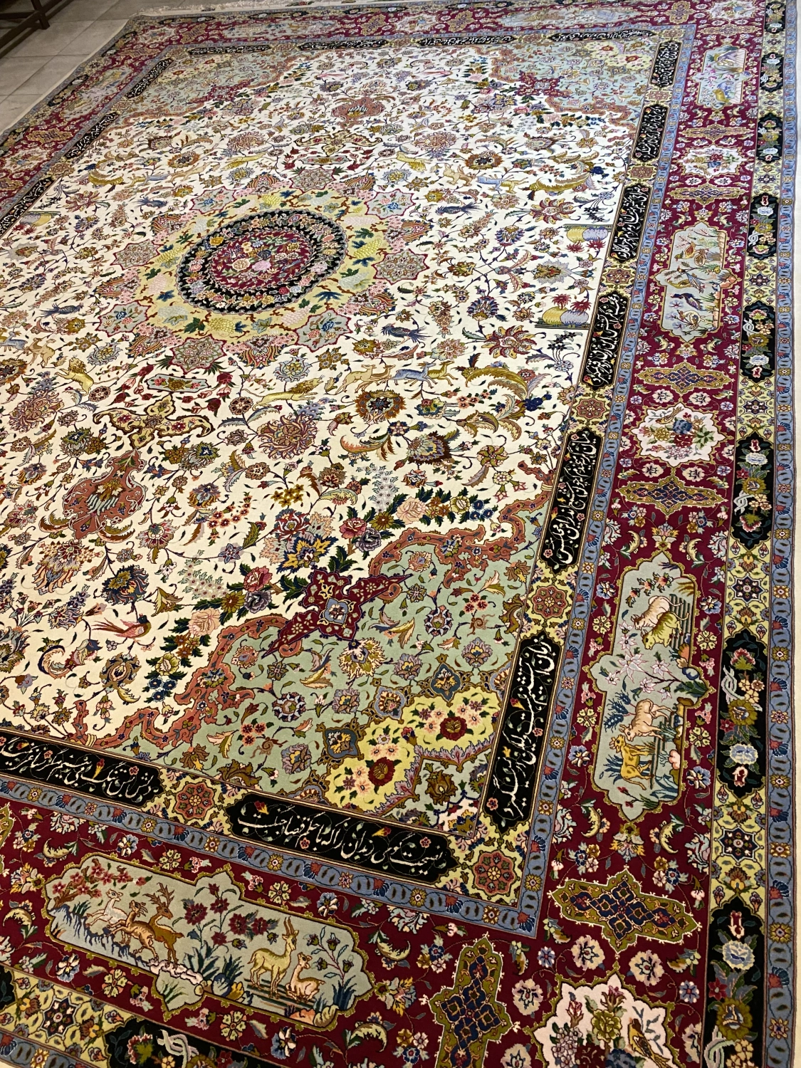 carpet-farshboom-4633572687