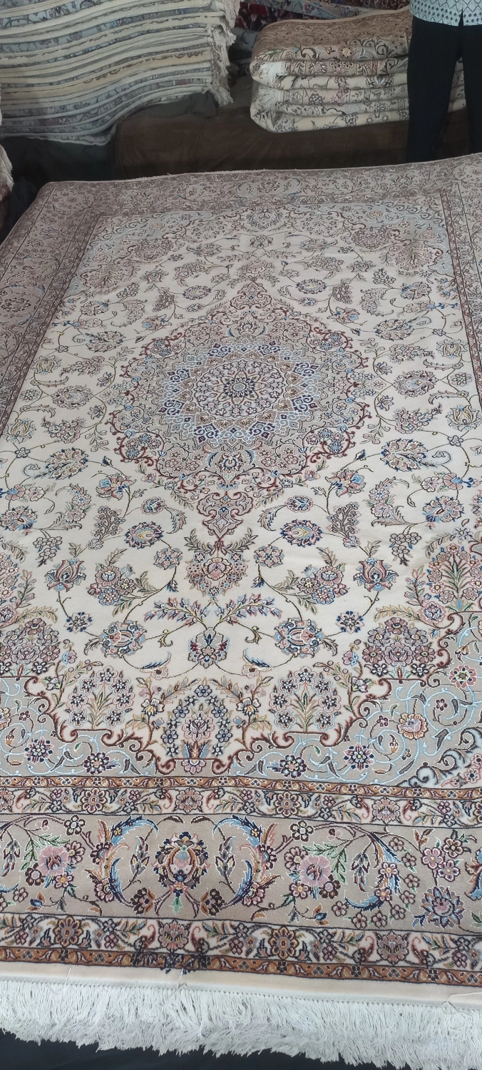 carpet-farshboom-4796527546
