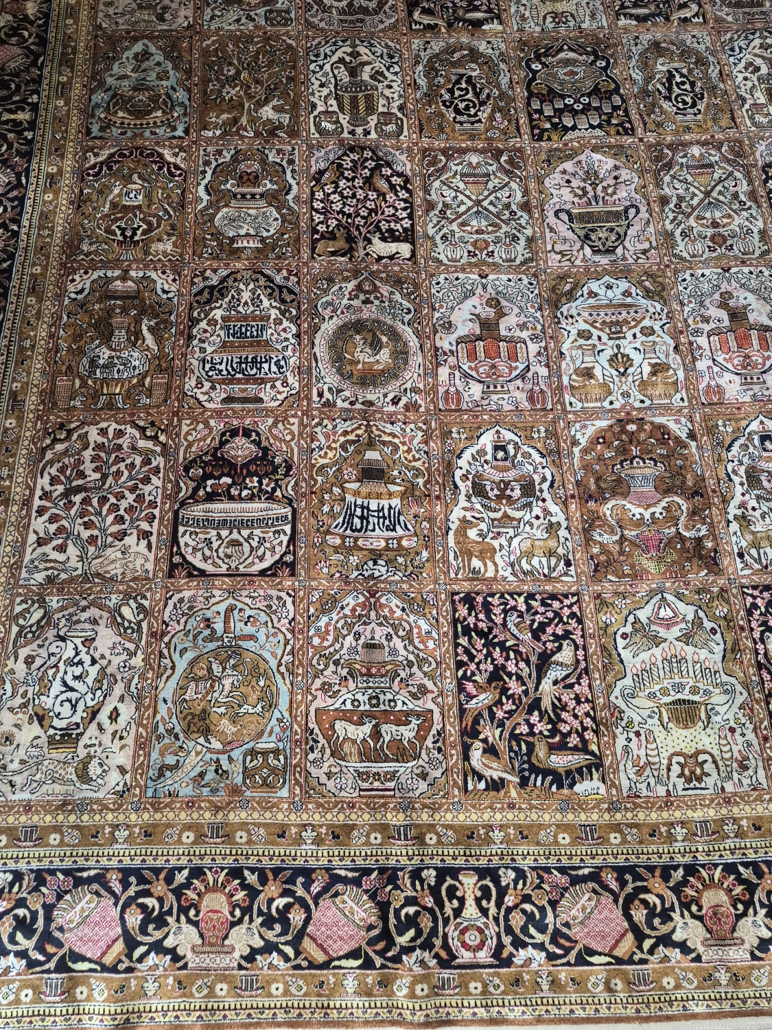 carpet-farshboom-5521764363