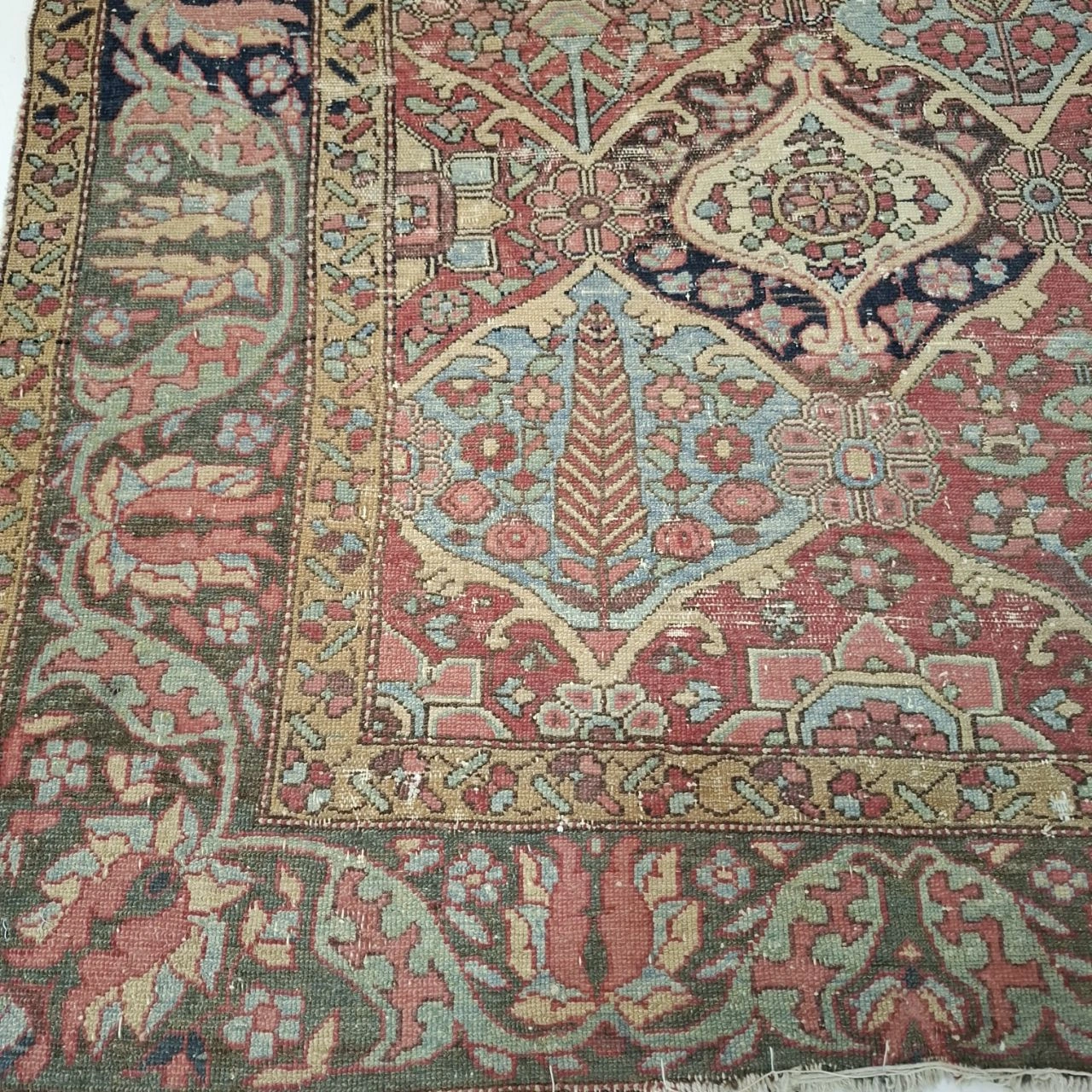 carpet-farshboom-5840513915