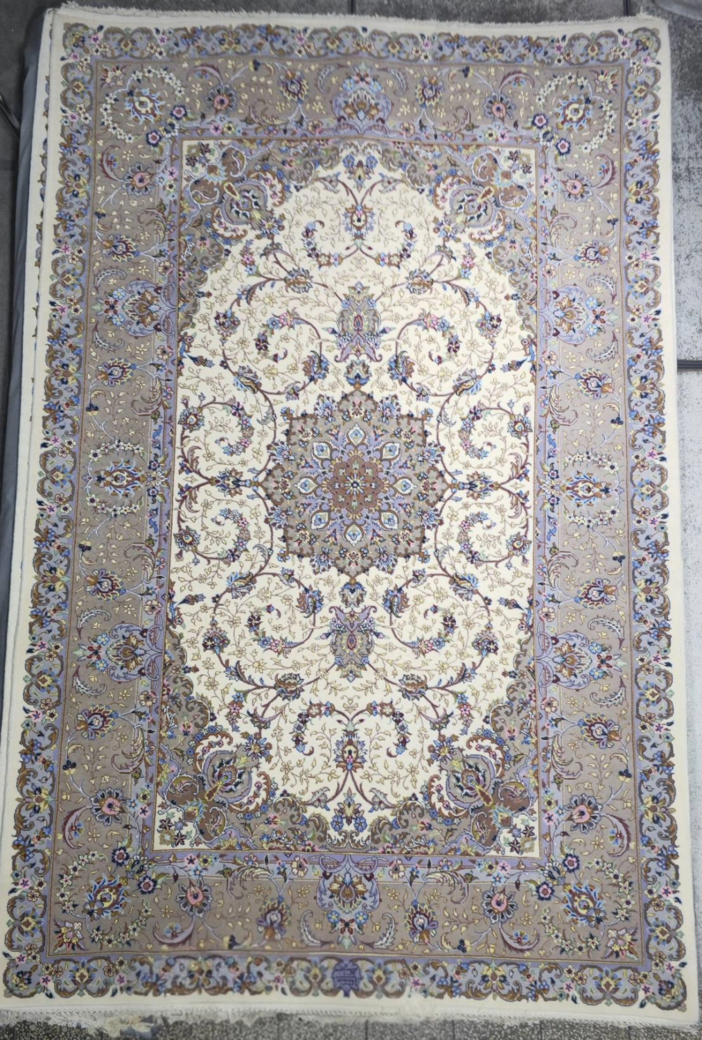 carpet-farshboom-6074291963
