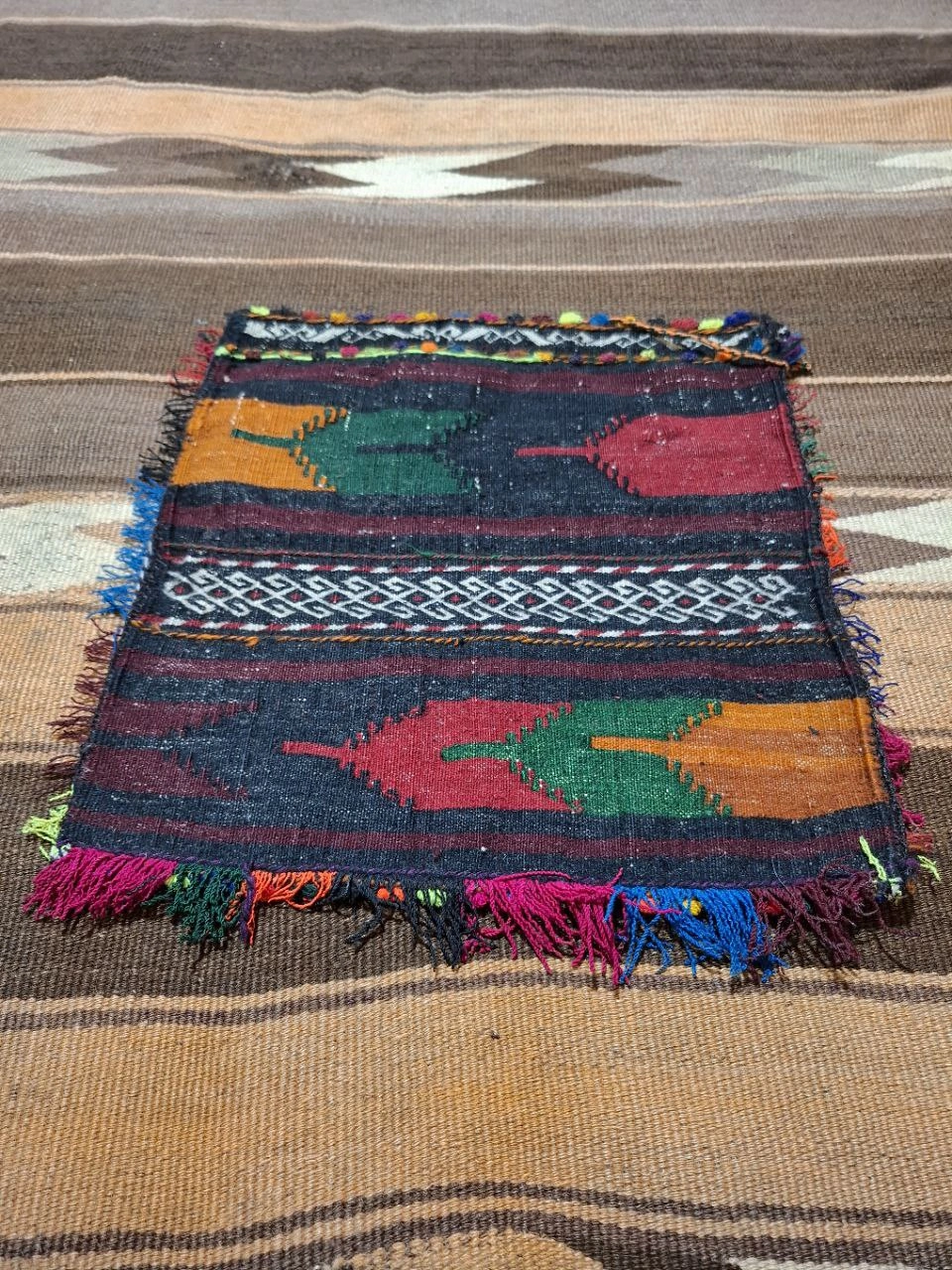 carpet-farshboom-6487986060
