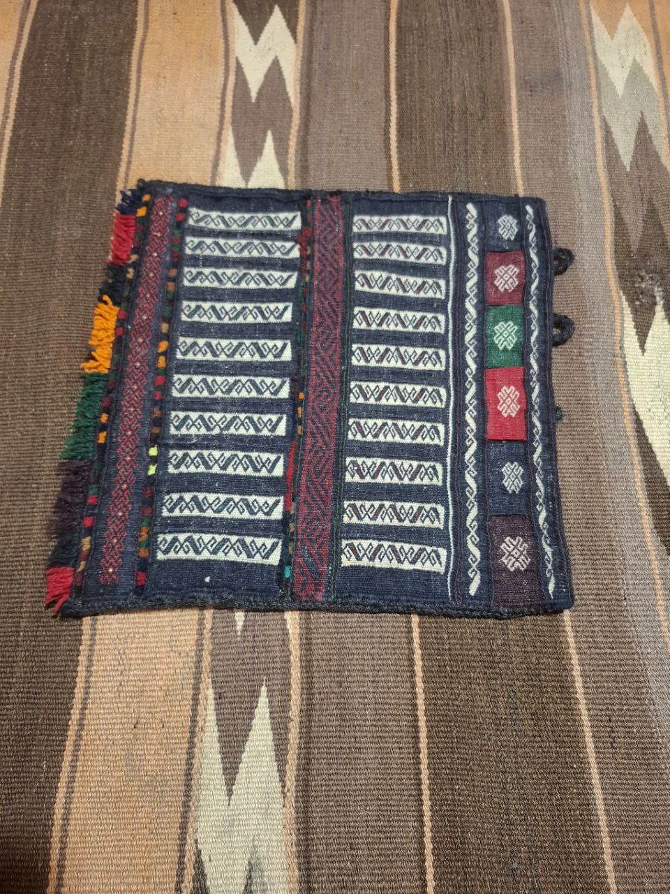 carpet-farshboom-6869211781