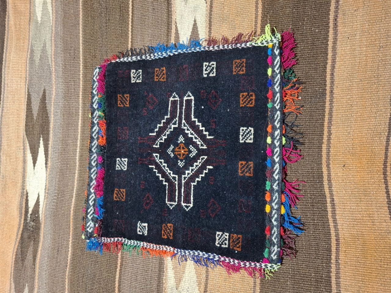 carpet-farshboom-7038681755