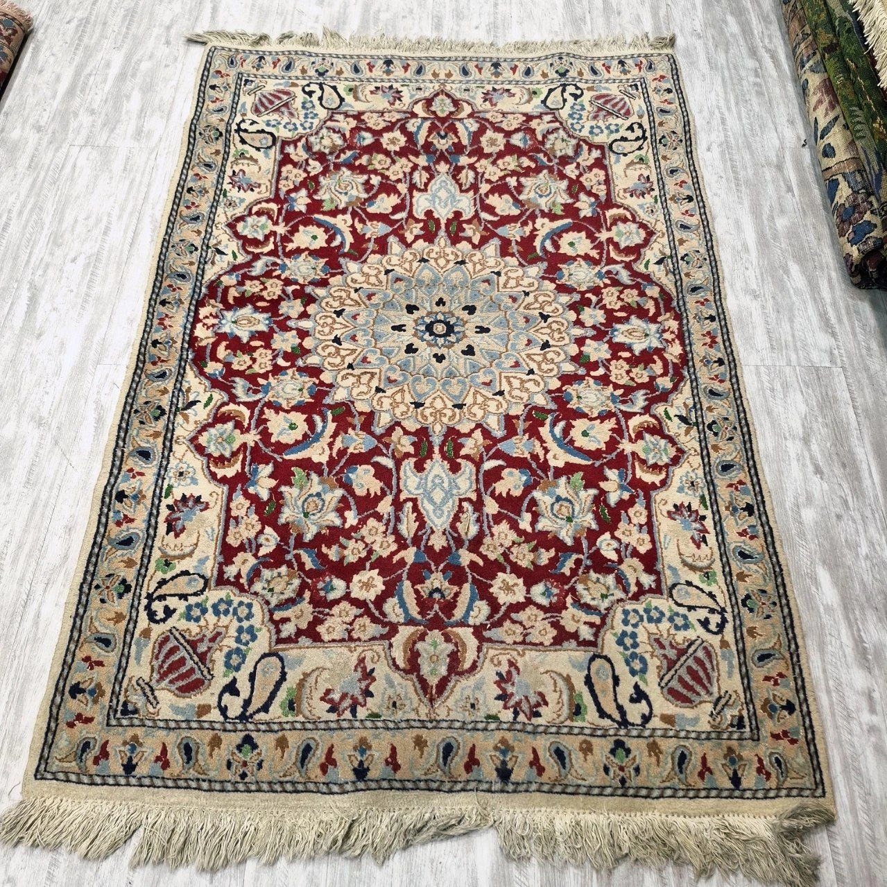 carpet-farshboom-7064339807
