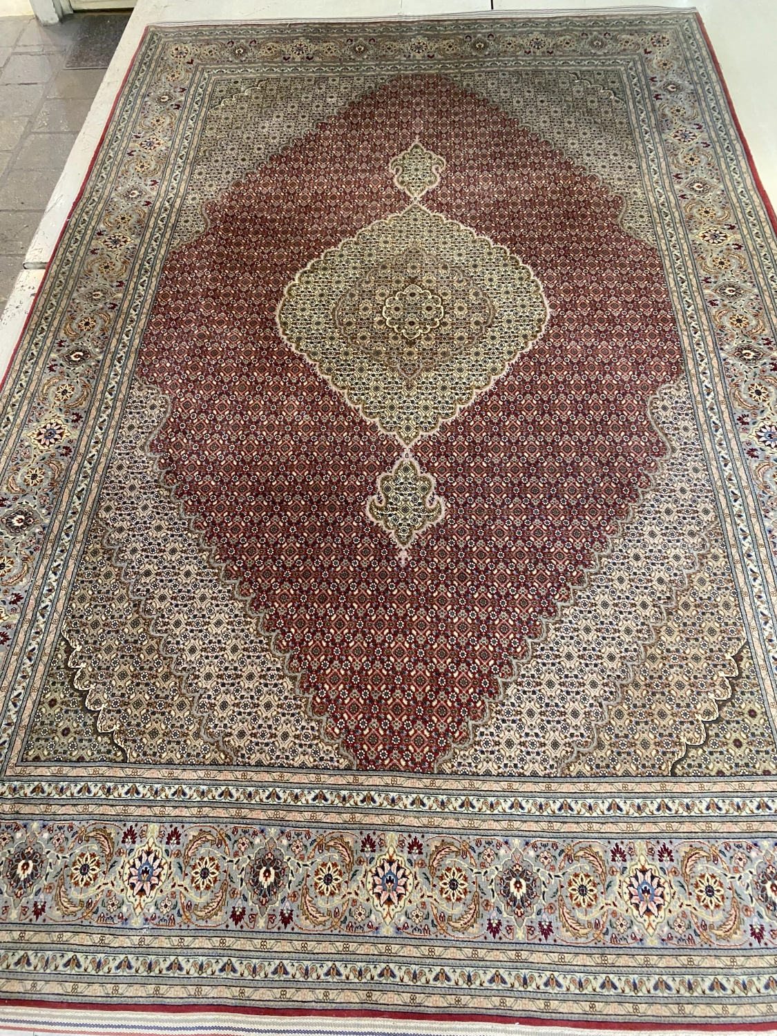 carpet-farshboom-7541452940