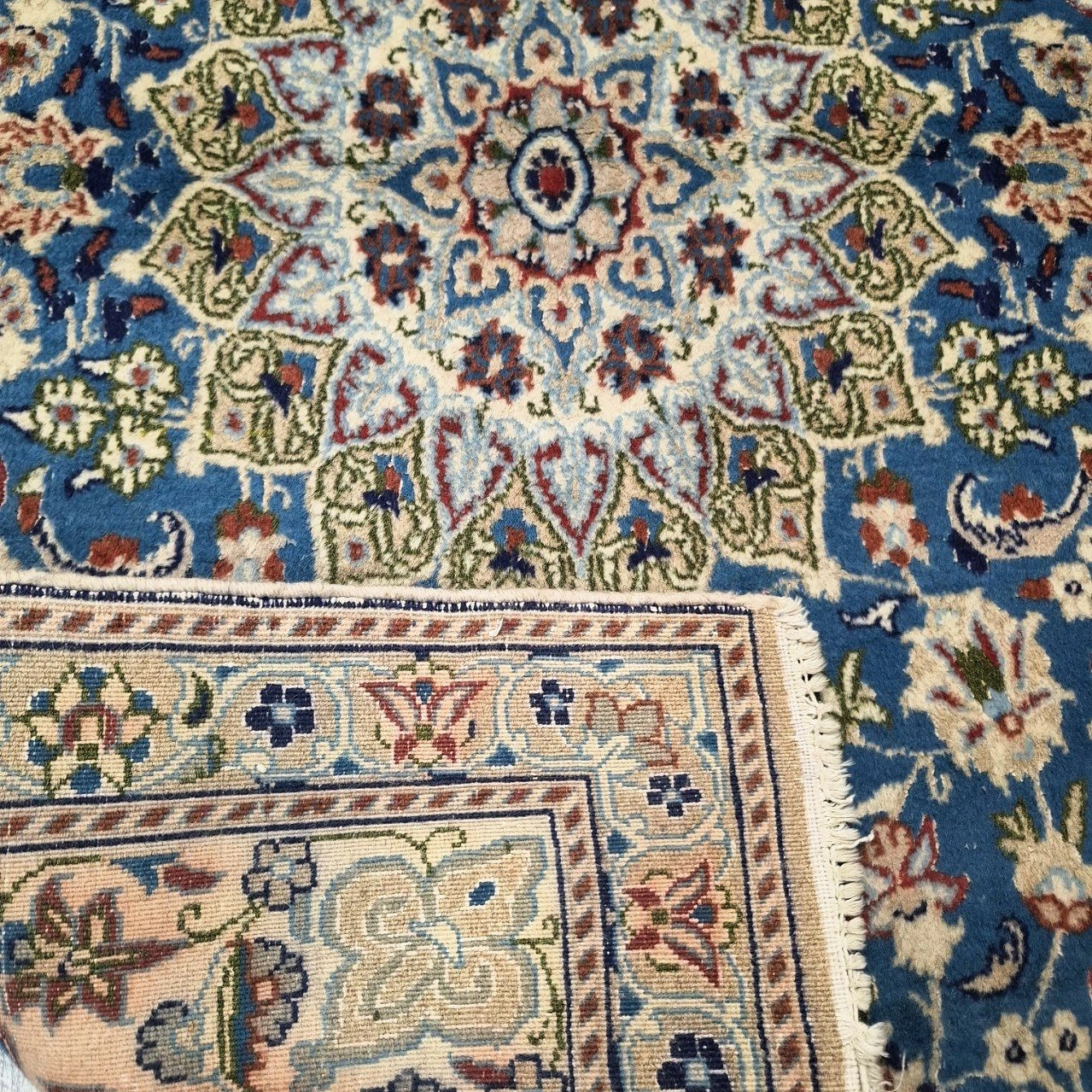 carpet-farshboom-7930672973