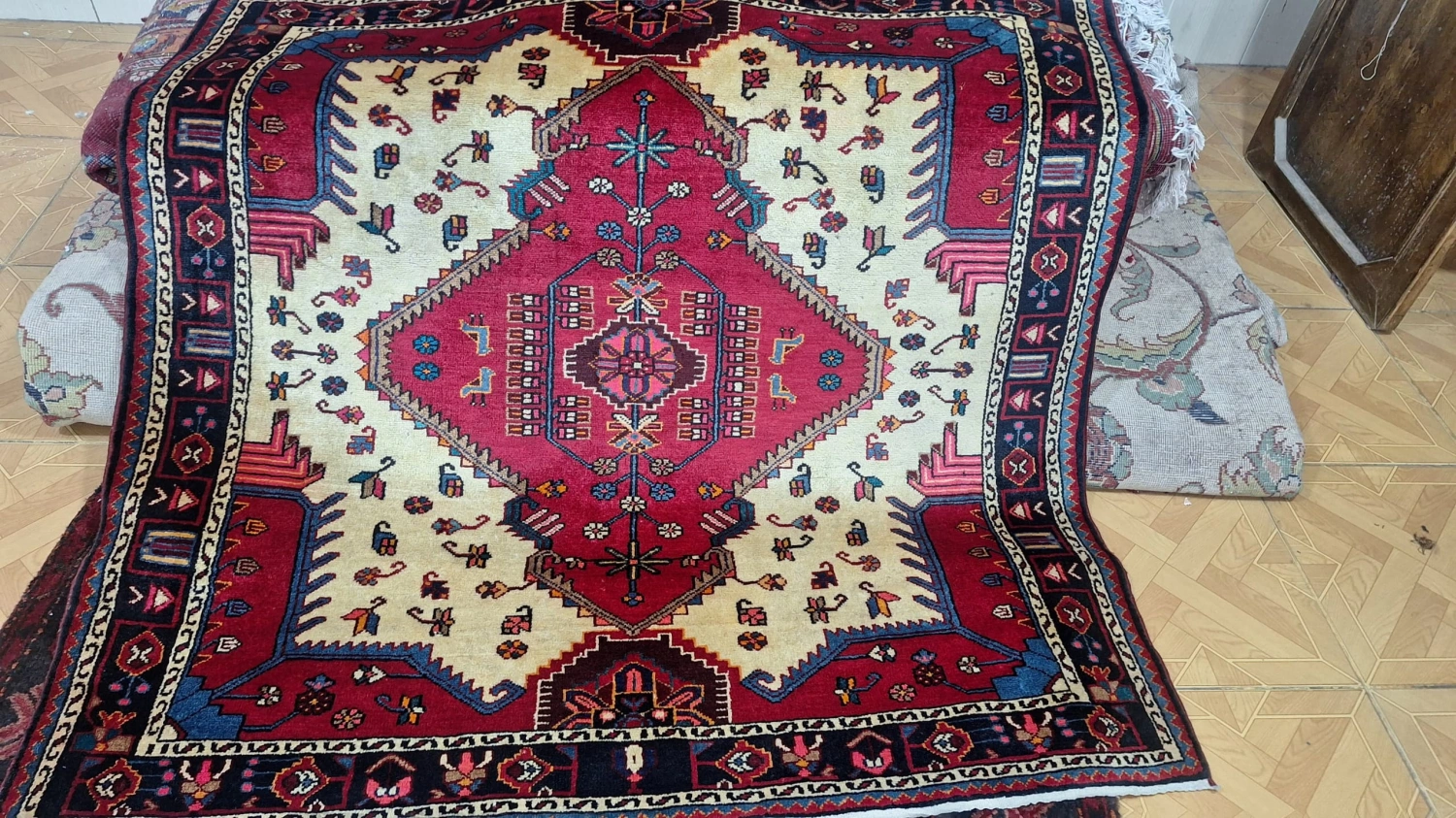 carpet-farshboom-7983180702