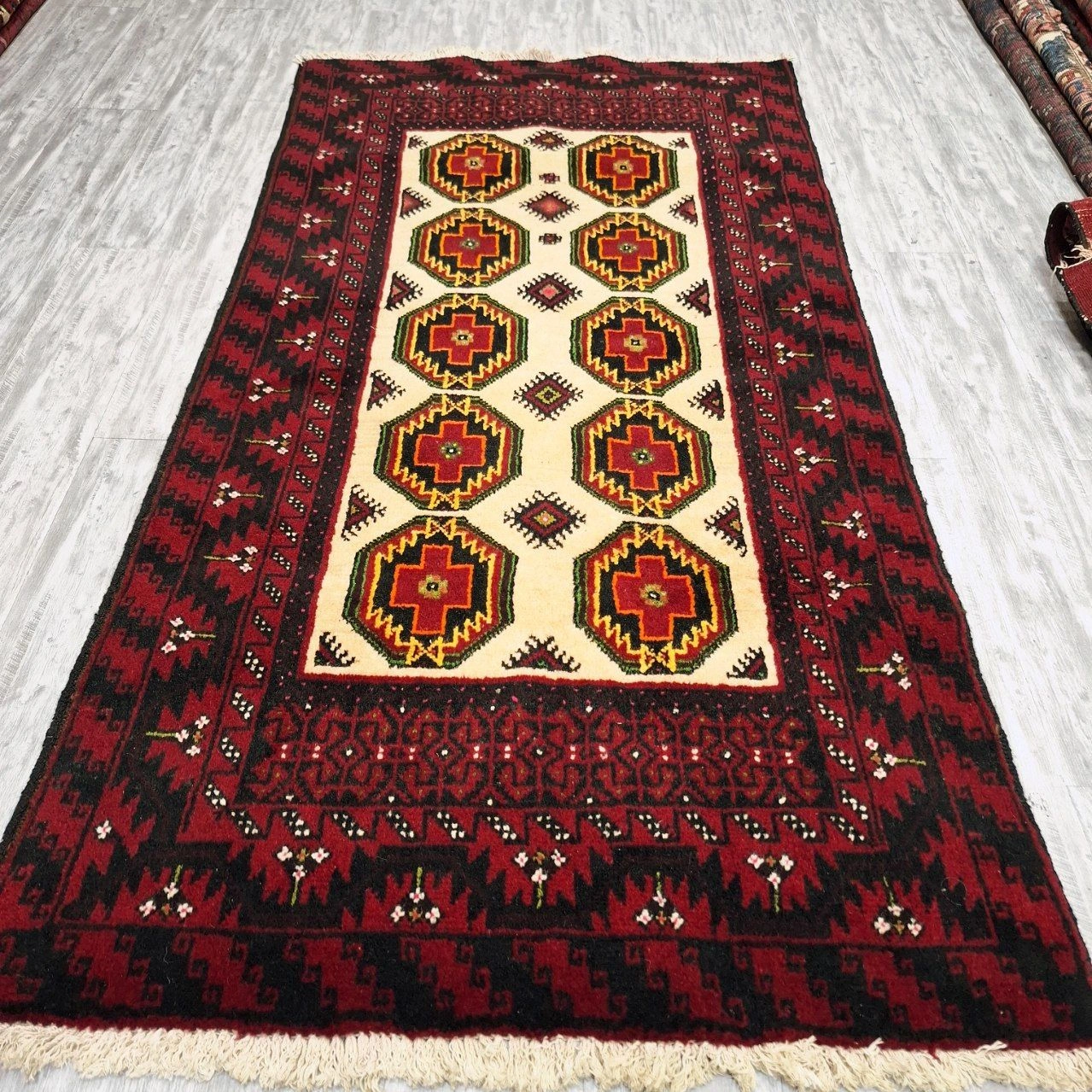 carpet-farshboom-8188776353