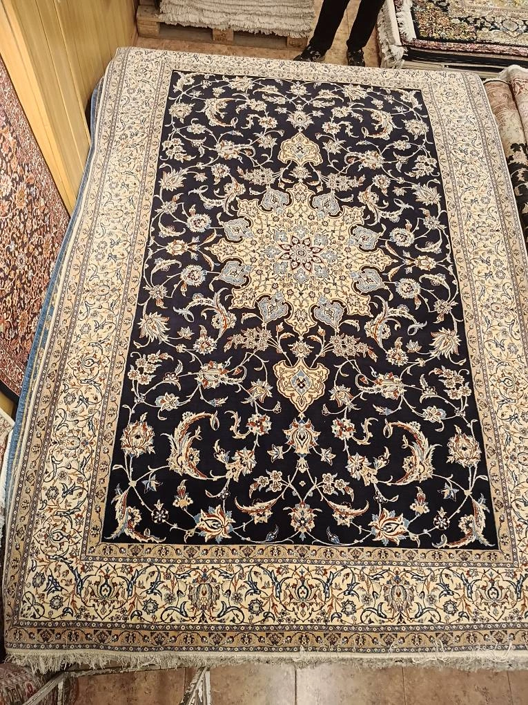 carpet-farshboom-9813336557