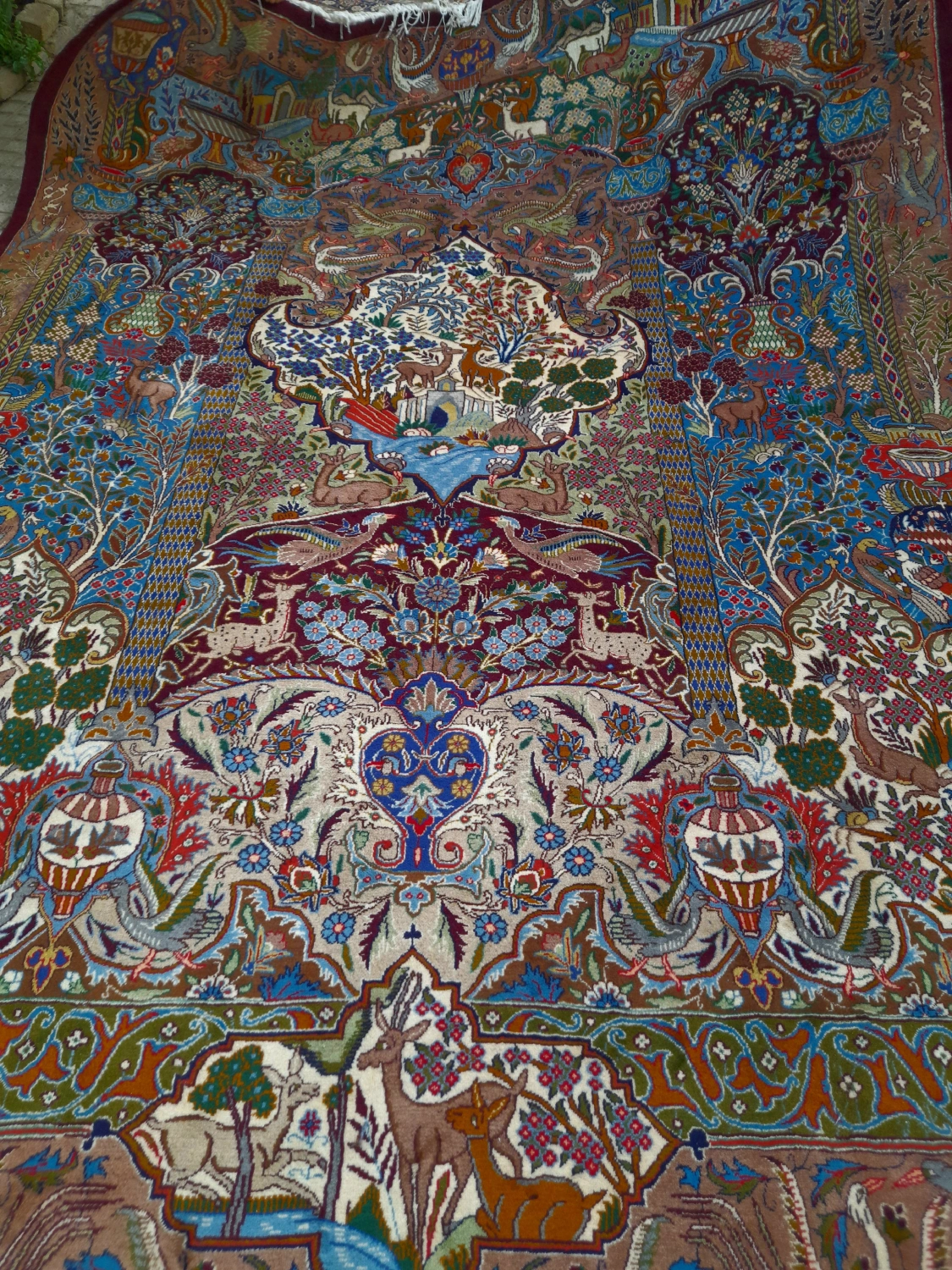 carpet-farshboom-1293875438
