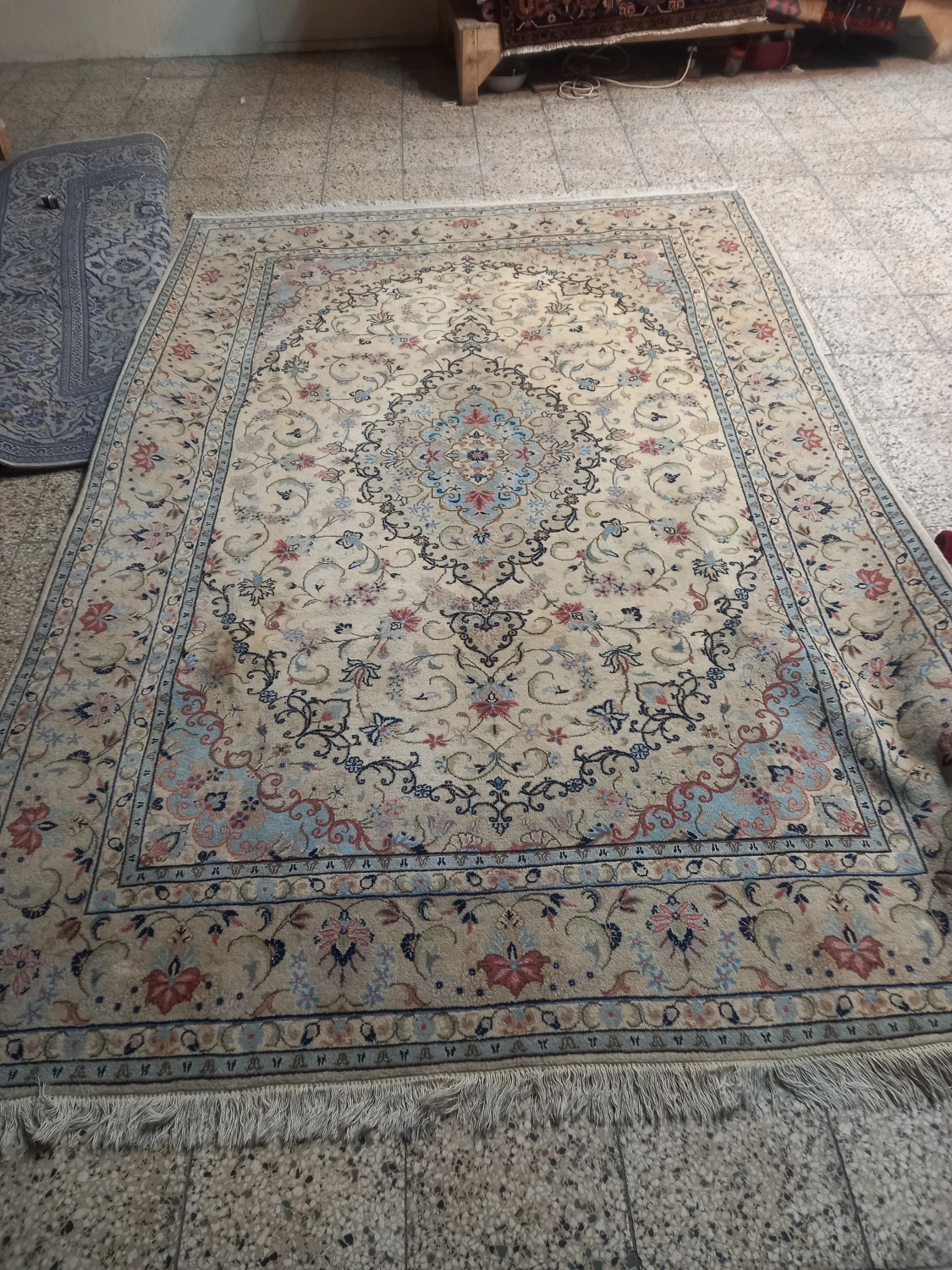 carpet-farshboom-1792949671