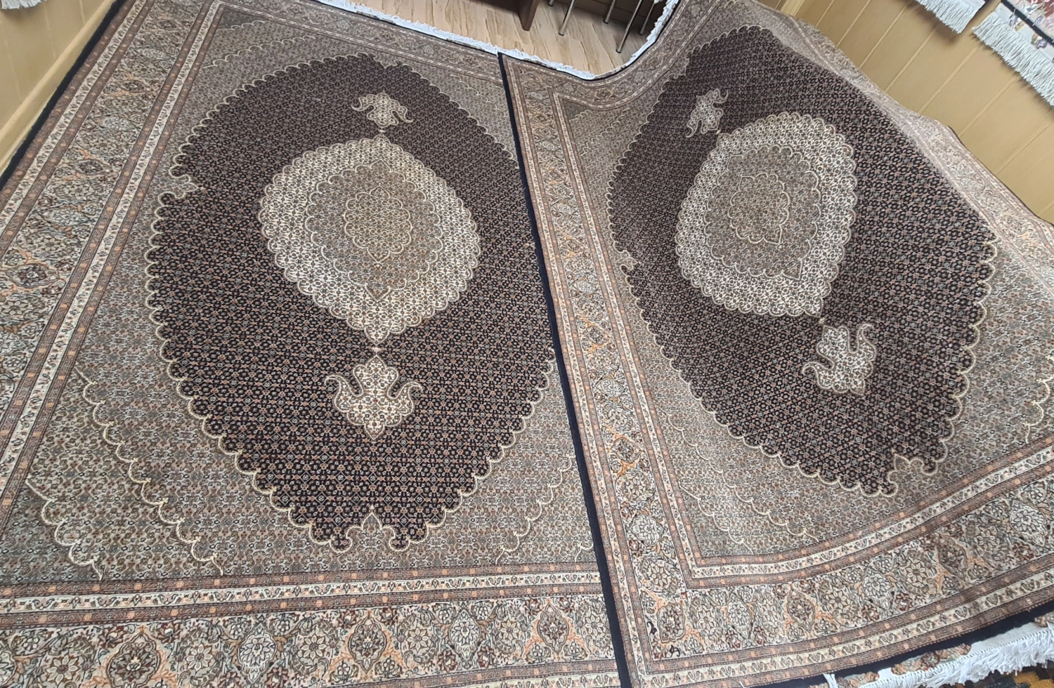 carpet-farshboom-1889516438