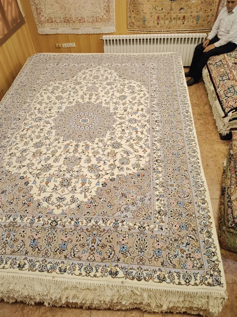 carpet-farshboom-1919247226