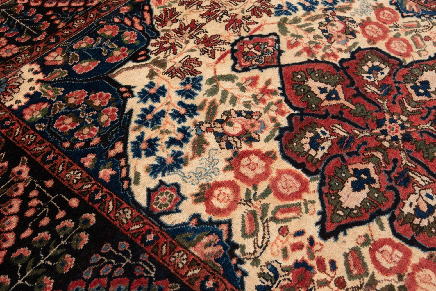 carpet-farshboom-2215271695
