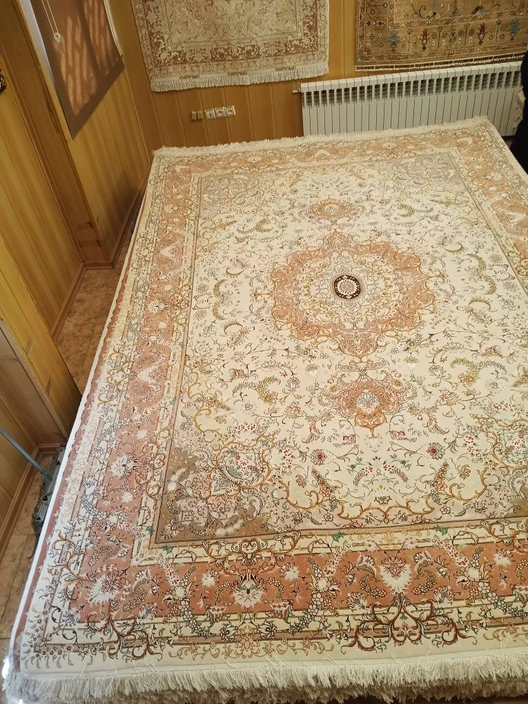carpet-farshboom-2439216388