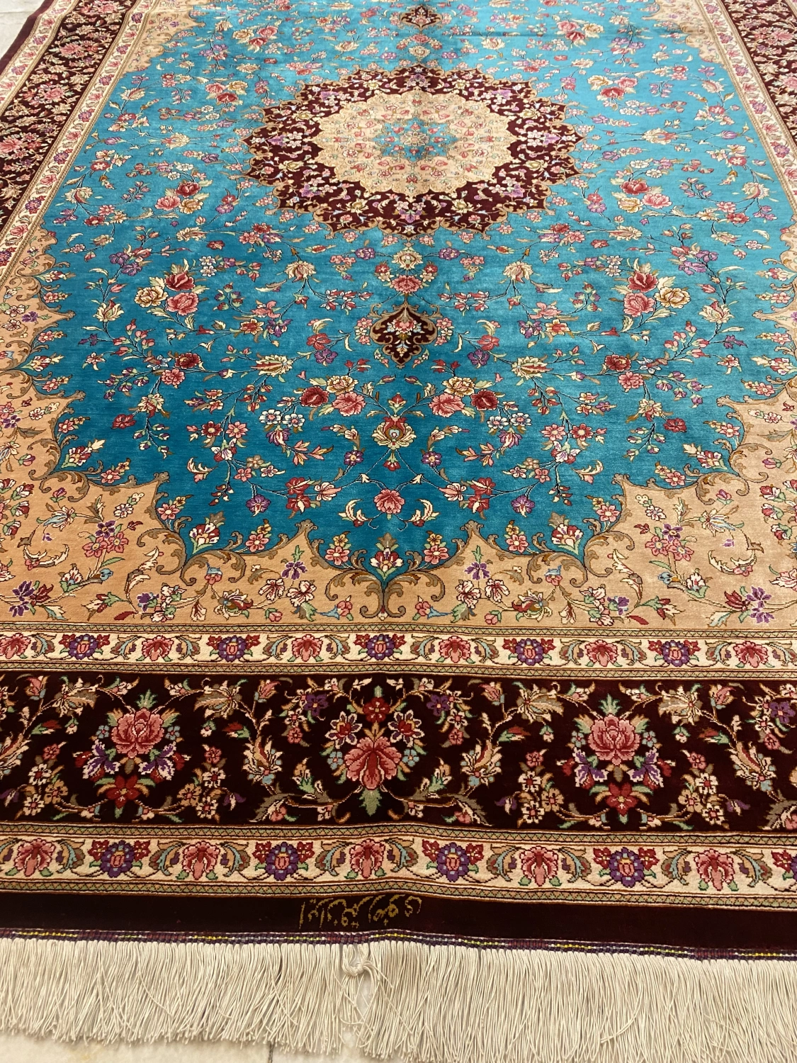 carpet-farshboom-2558454943