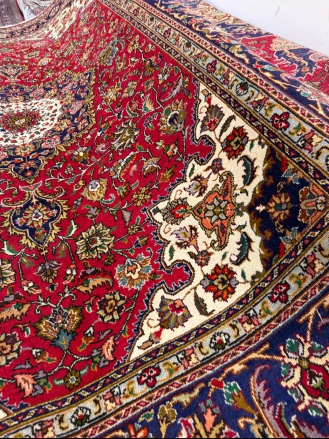 carpet-farshboom-3116449358