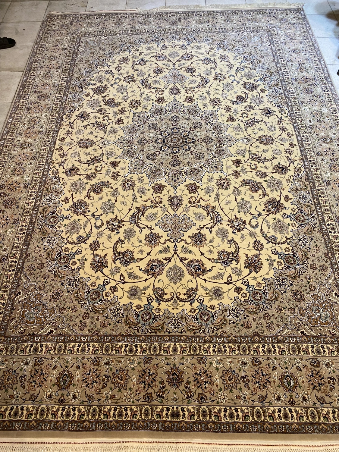 carpet-farshboom-3126924377