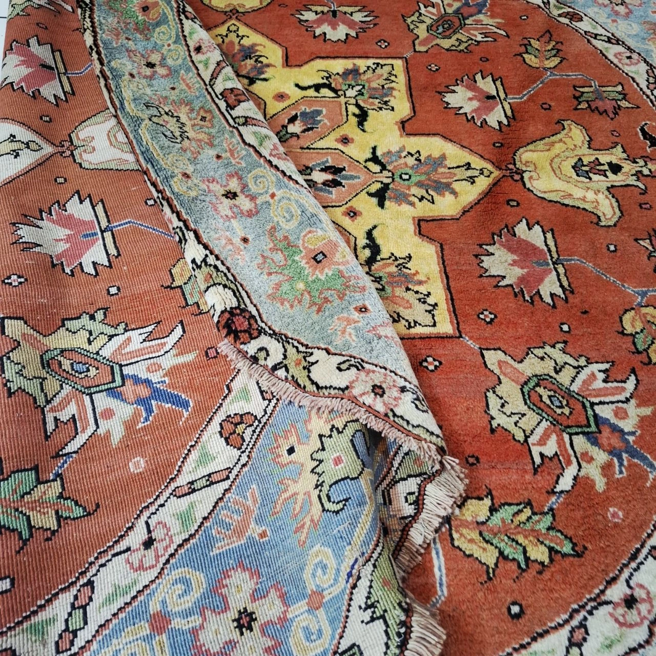 carpet-farshboom-3893637538