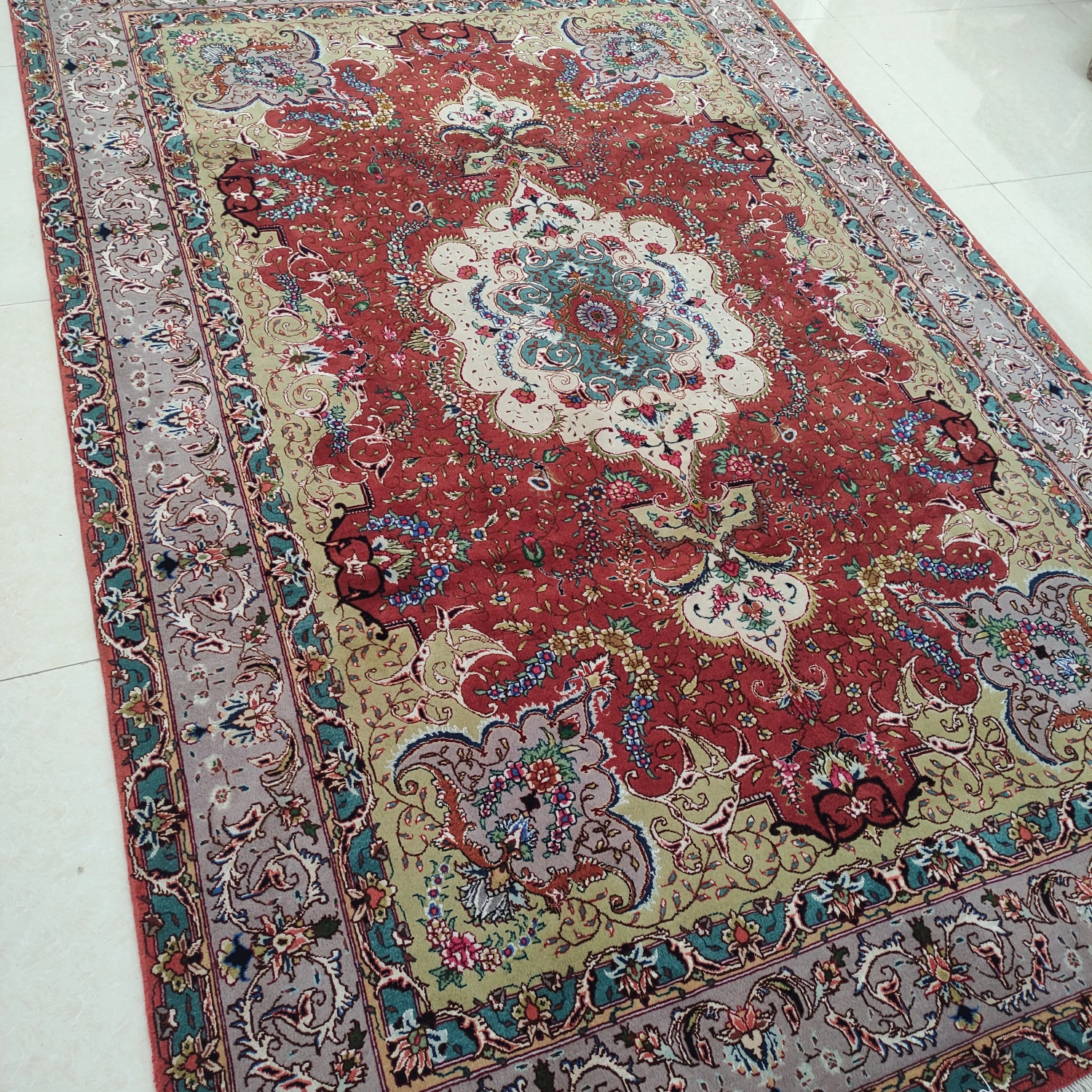 carpet-farshboom-3935493468
