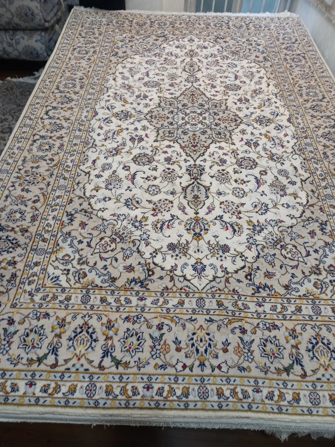 carpet-farshboom-4813185897