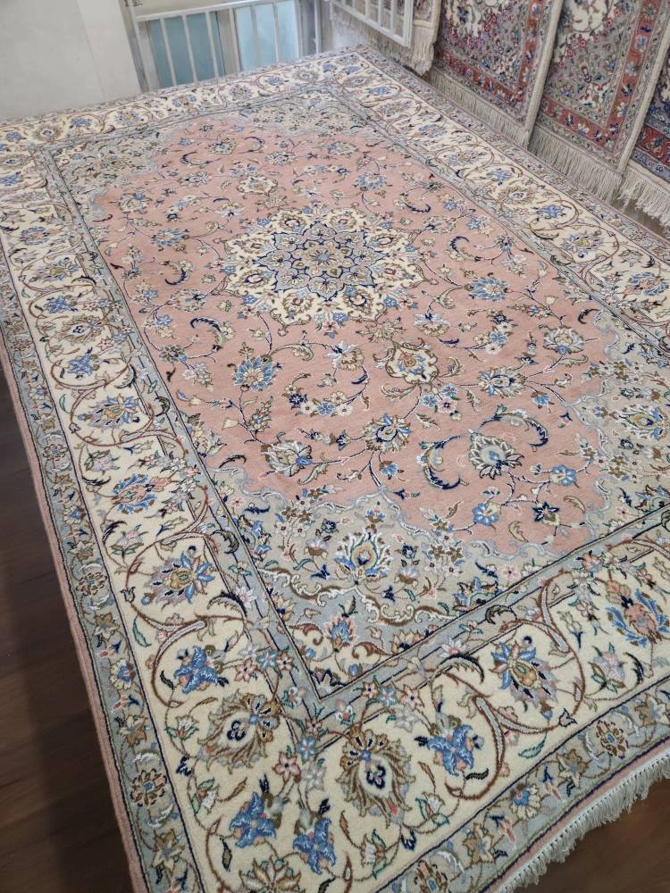 carpet-farshboom-5022339765
