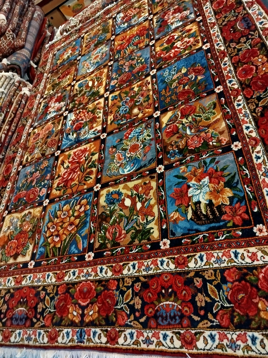 carpet-farshboom-8555788509