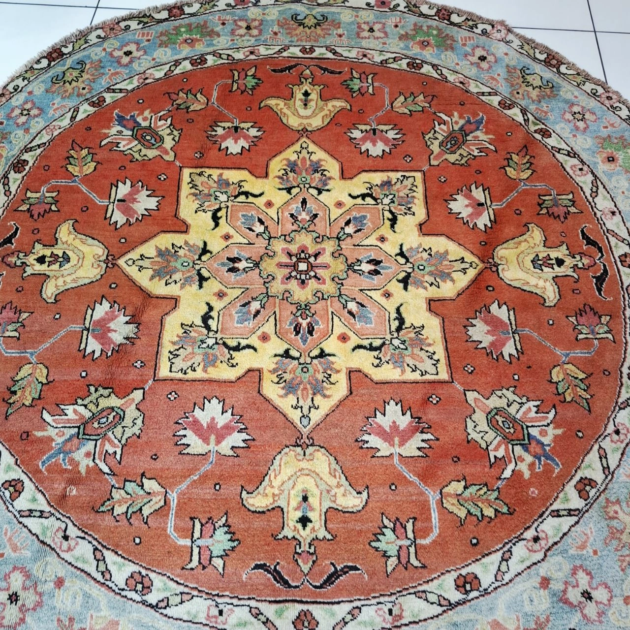 carpet-farshboom-8892645634