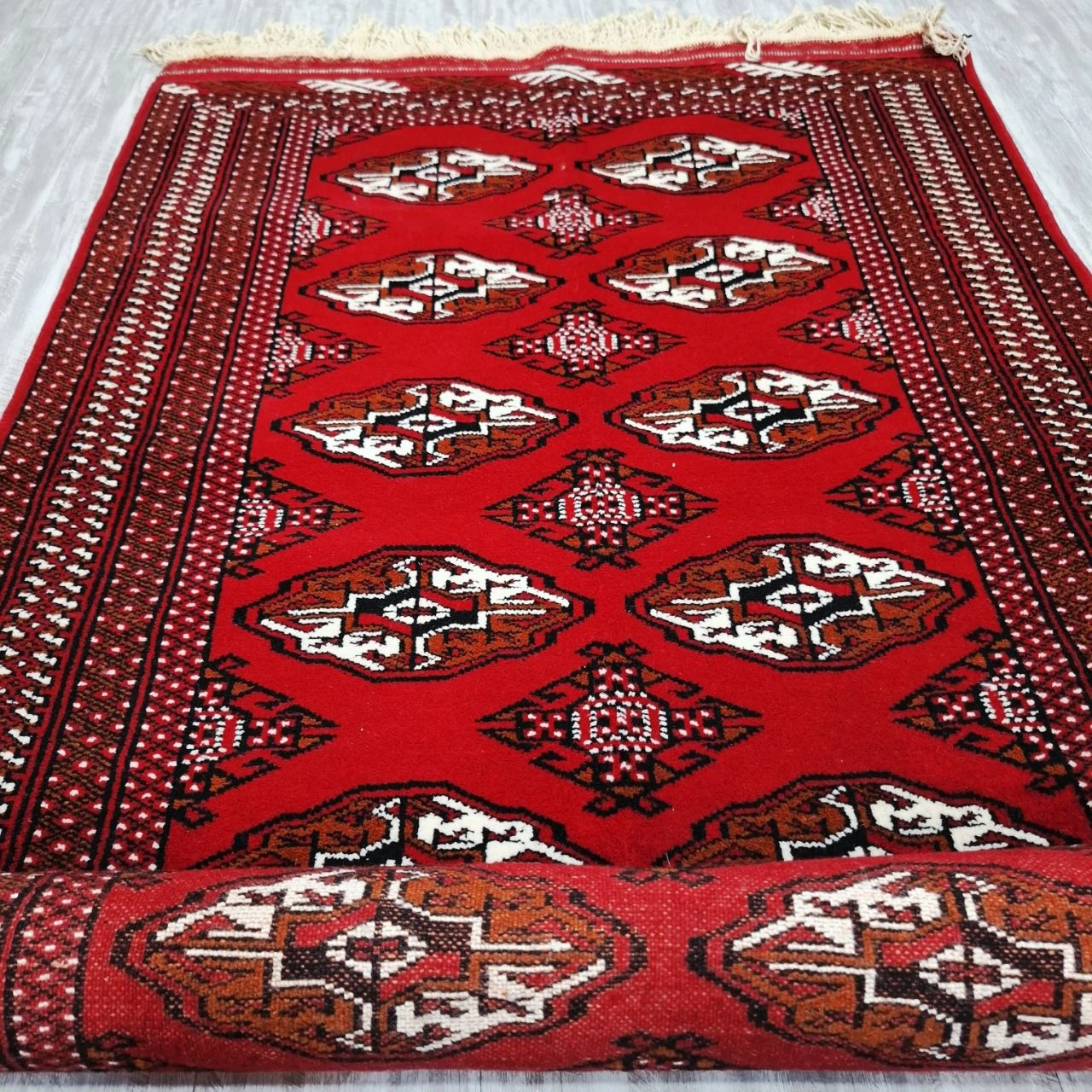 carpet-farshboom-9076567565
