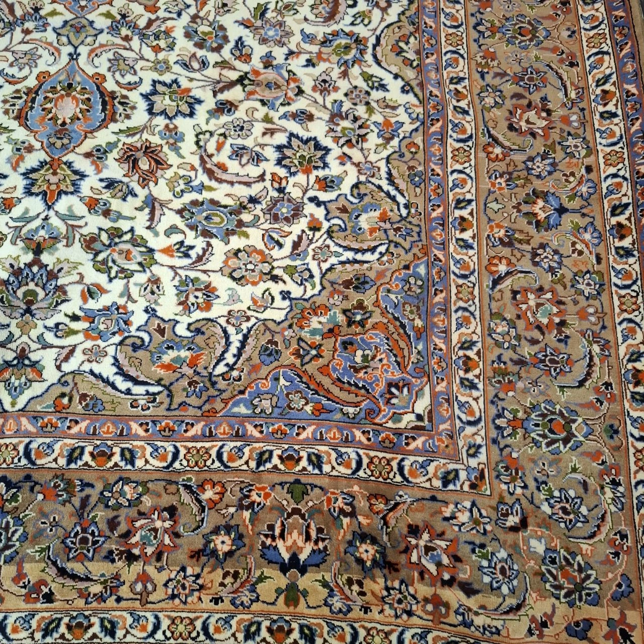 carpet-farshboom-1172037611