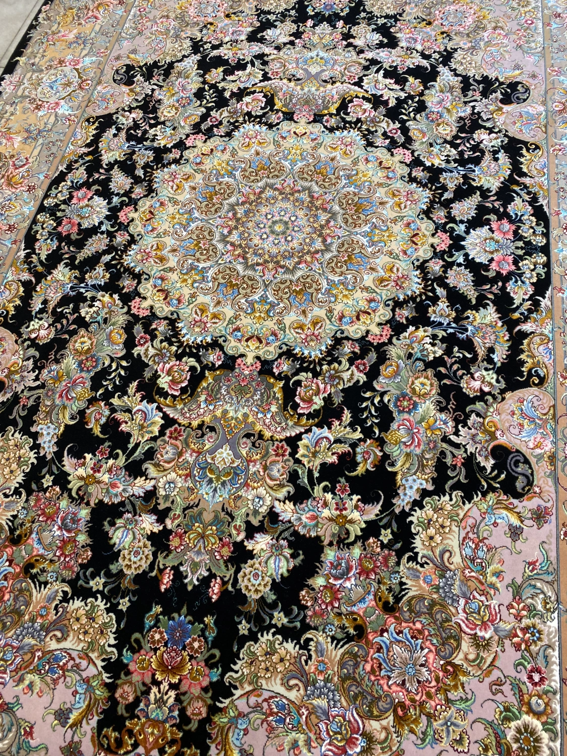 carpet-farshboom-1207882914