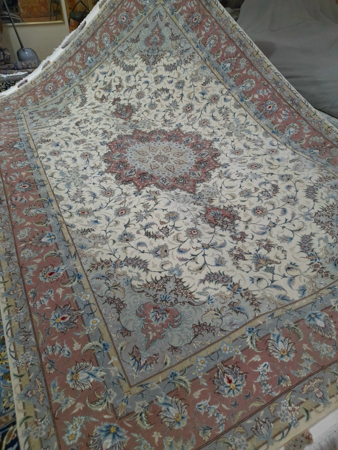 carpet-farshboom-1299915295