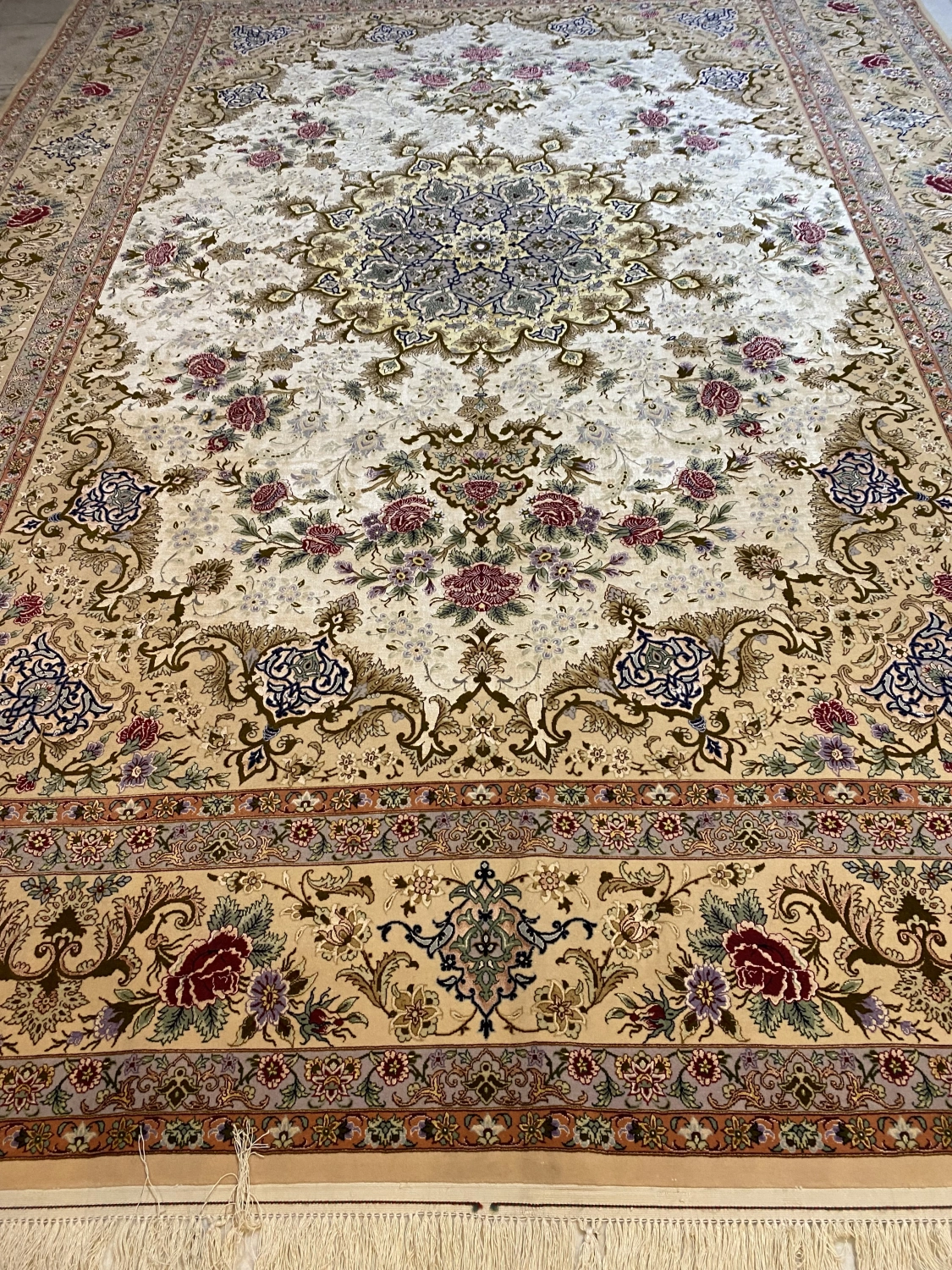 carpet-farshboom-1380040469