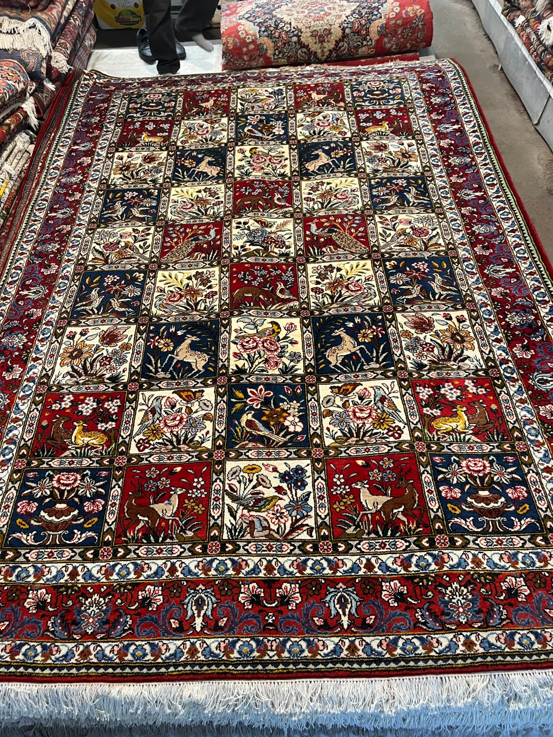carpet-farshboom-1573510975