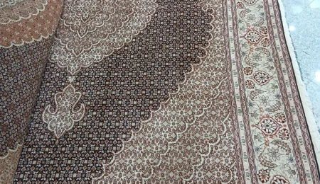 carpet-farshboom-1739346366