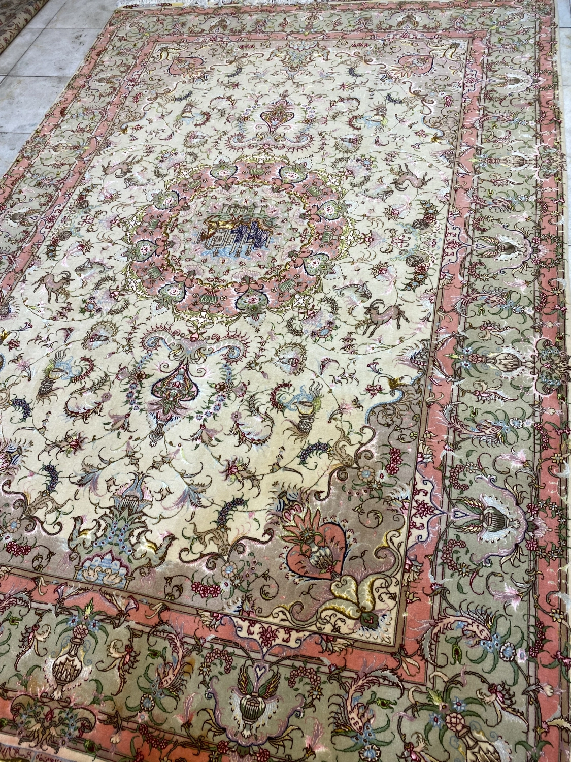 carpet-farshboom-1744551228