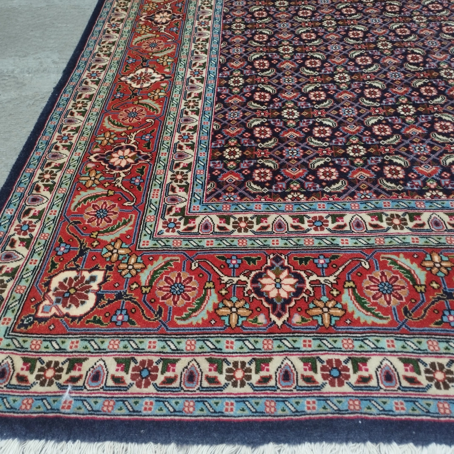 carpet-farshboom-1747575650