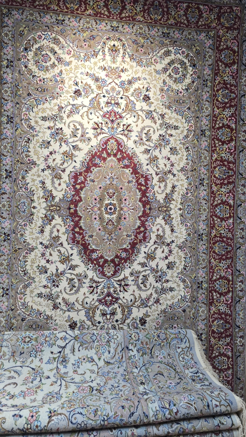 carpet-farshboom-1885707223