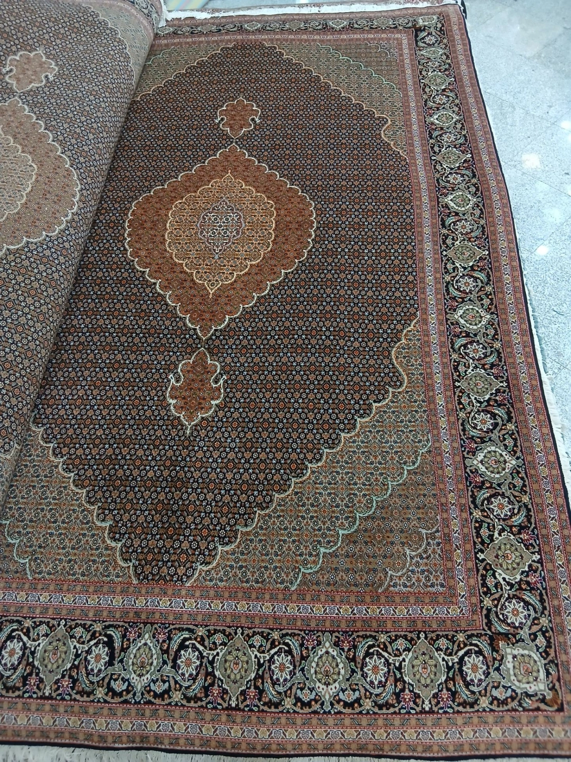 carpet-farshboom-2146787018