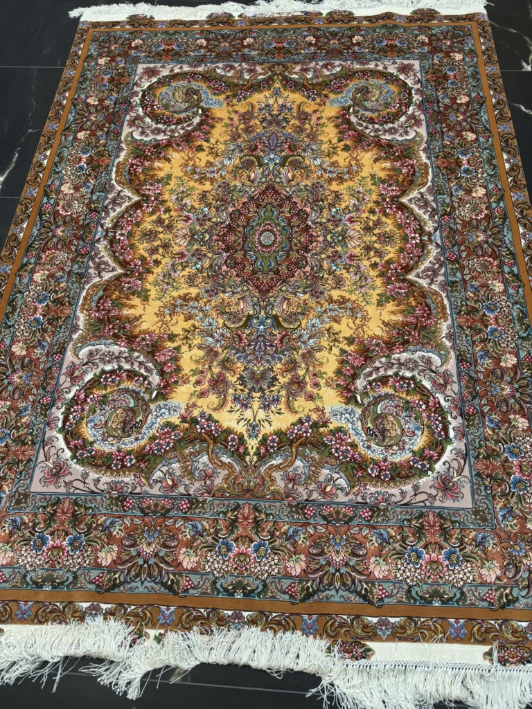 carpet-farshboom-2196569723