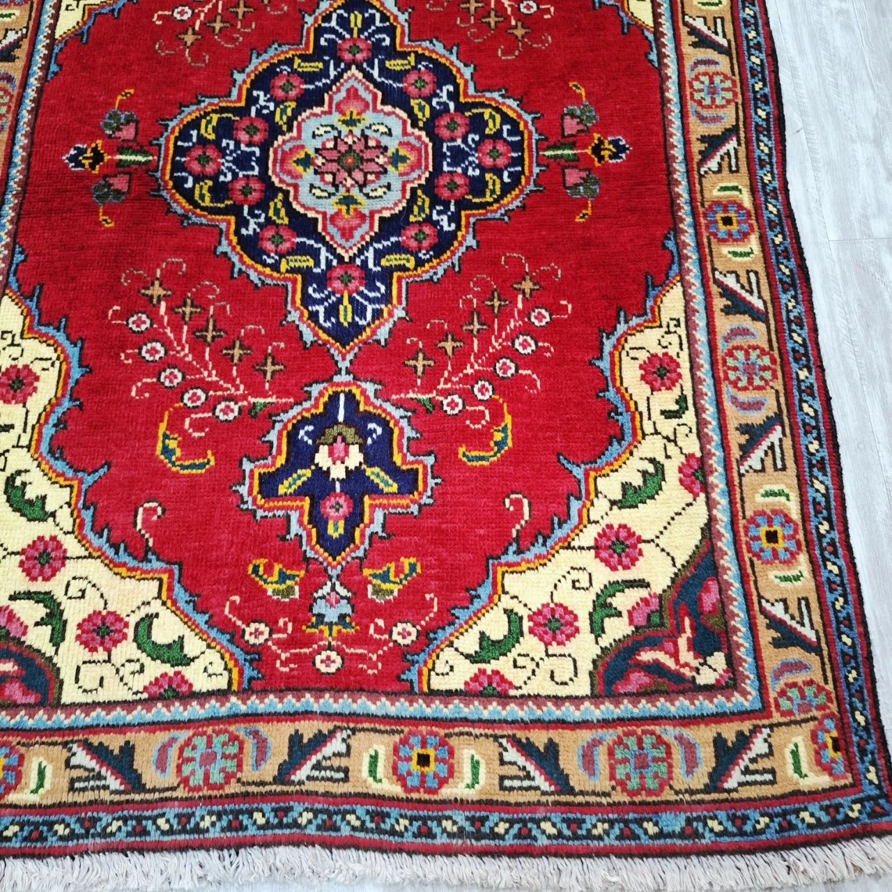 carpet-farshboom-2251844199