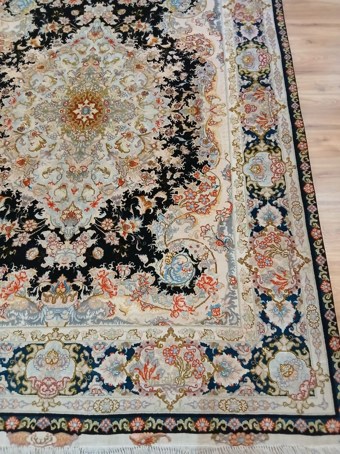 carpet-farshboom-2808858369