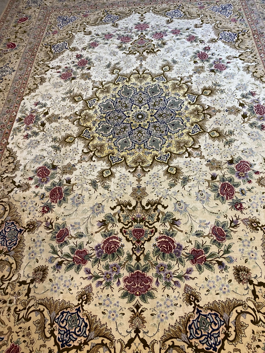 carpet-farshboom-4273388010