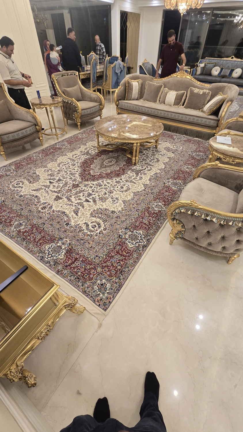 carpet-farshboom-5067741450