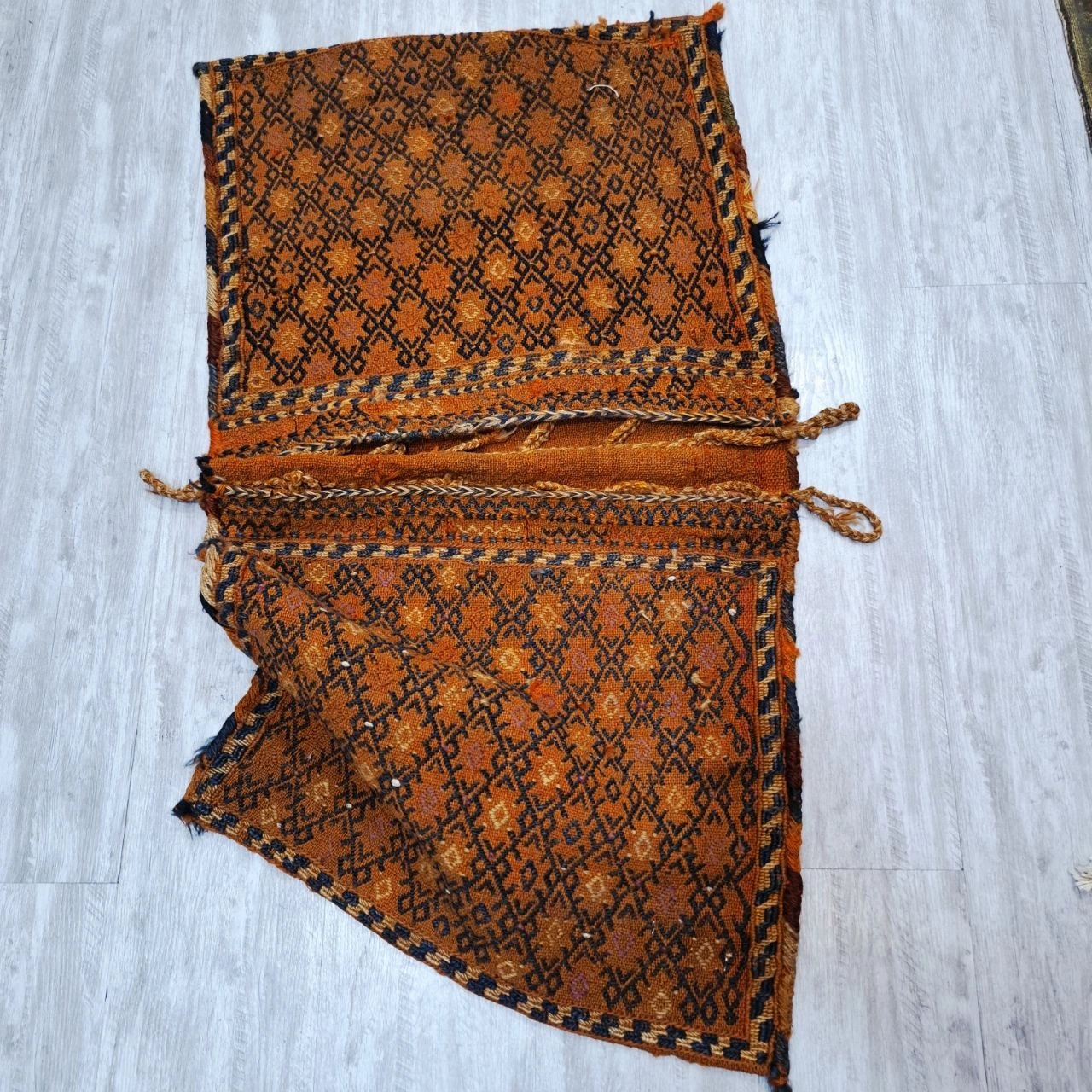 carpet-farshboom-6923136984